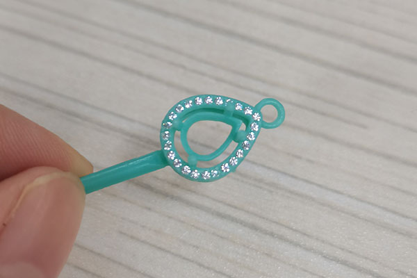 耳墜_吊墜碎鉆全自動點鉆機群鑲案例