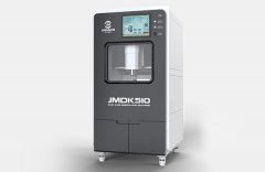 <b>五軸雕刻機怎么操作，使用范圍有哪些?</b>